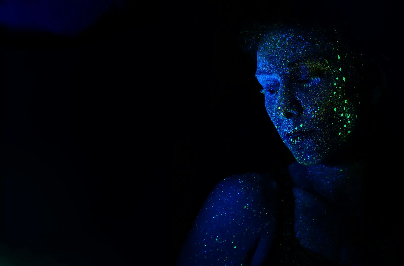 blue glitter