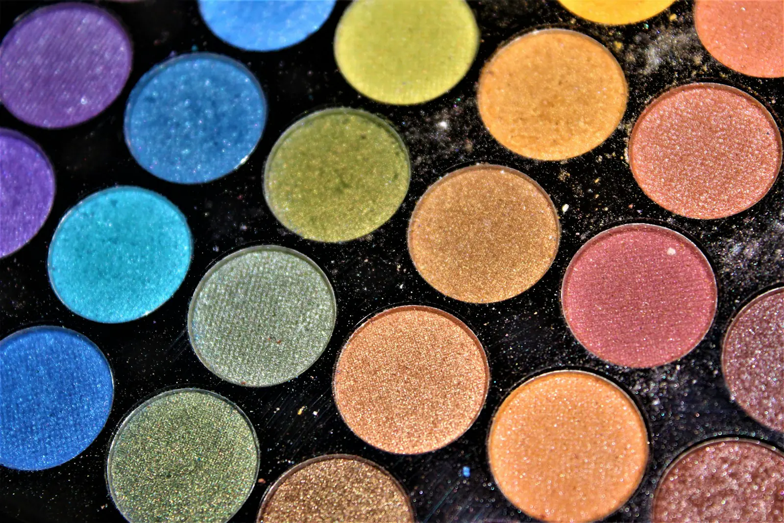 glitter eyeshadows