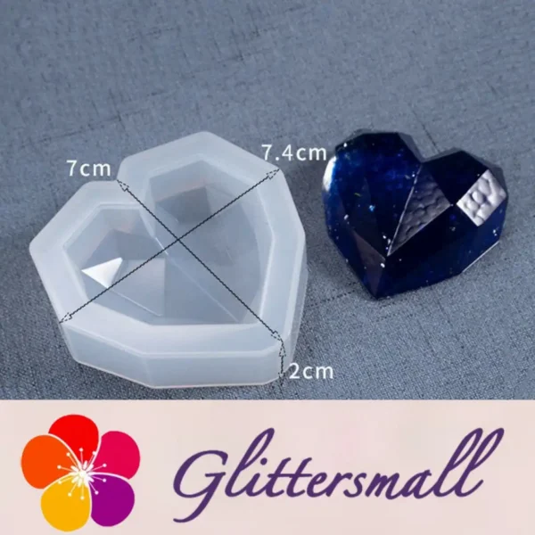 il_1140xN.3269867752_kkor.webp Faceted Heart Pack of 3 Silicone Resin Mold M-YMR-XXQM001